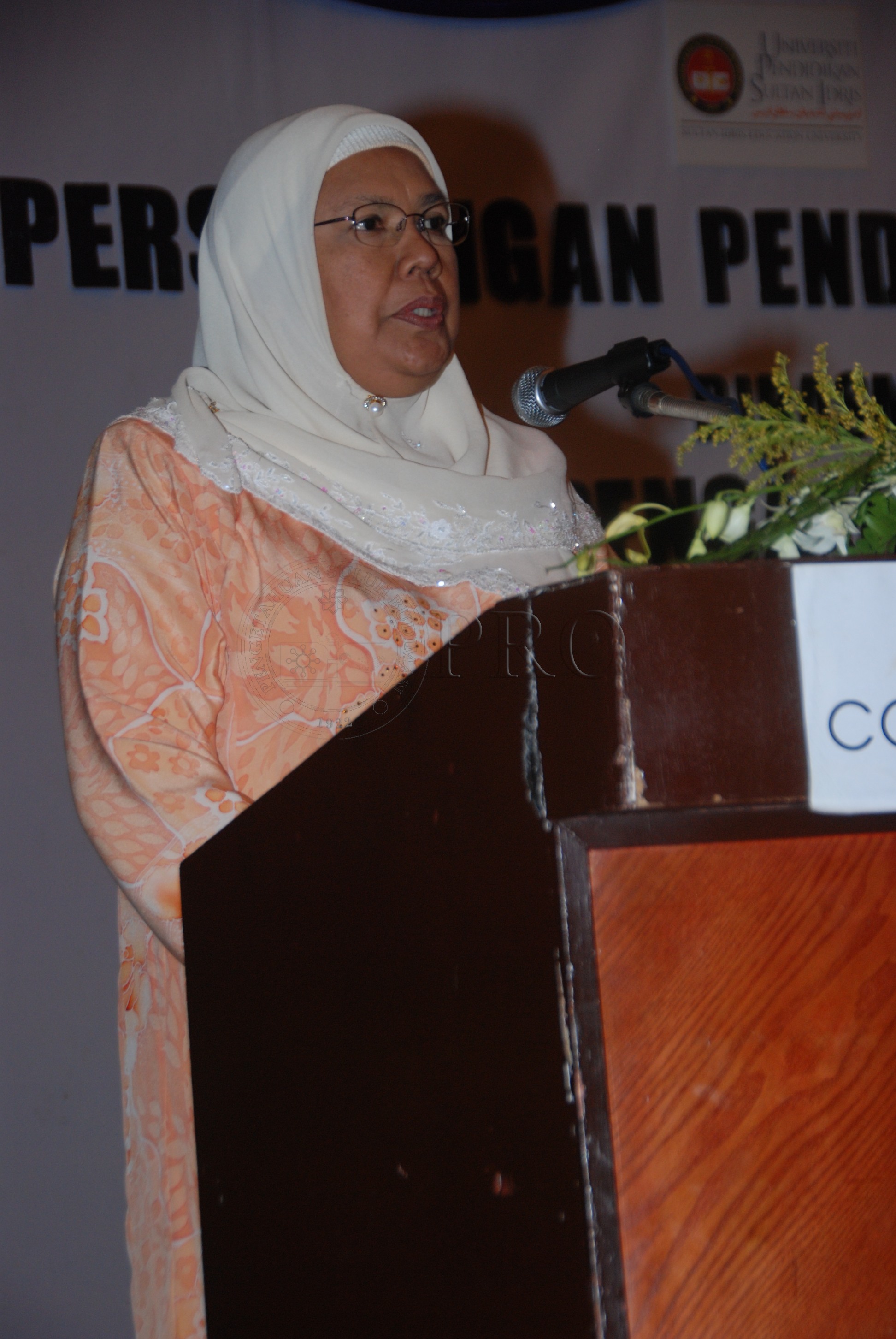 PRO 12 120 upi DSC 6239